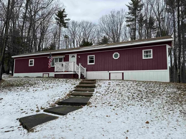 3 Pineknoll Drive, Rochester, NH 03867
