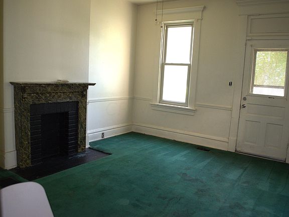 3rd image of 358 E Markison Ave