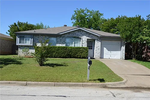 240 Stallion Dr Photo 1