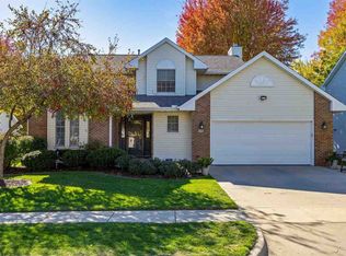 59 Heron Cir, Iowa City, IA 52245