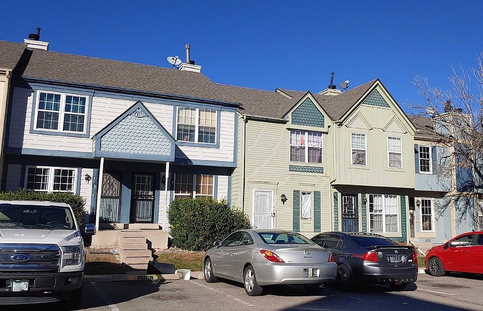 2nd image of 1602 S Idalia Cir Unit E