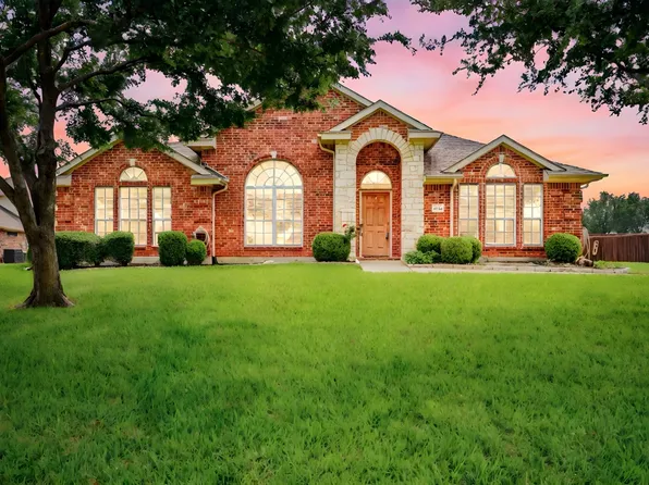 8402 Evening Star Dr, Rowlett, TX 75089