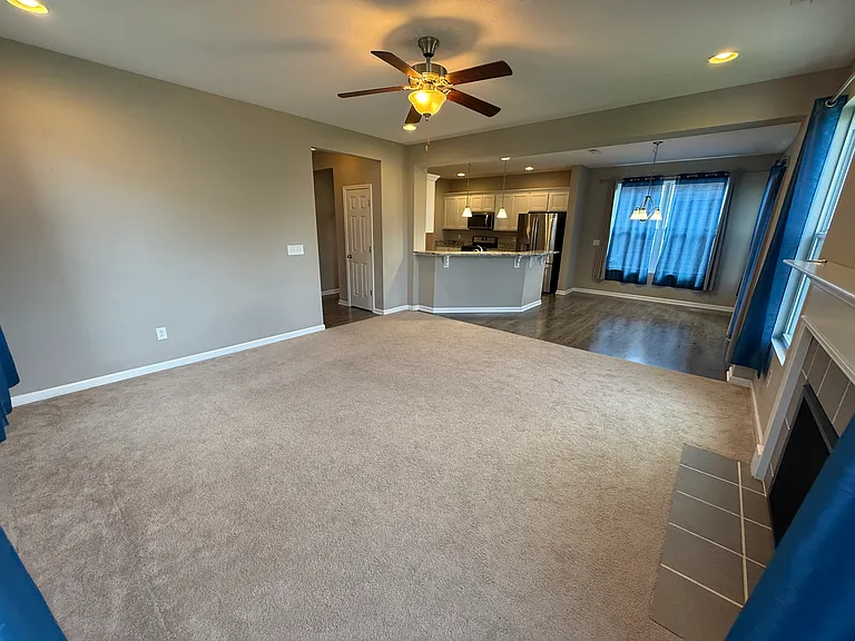 2034 Shadow Creek Blvd — Photo 5