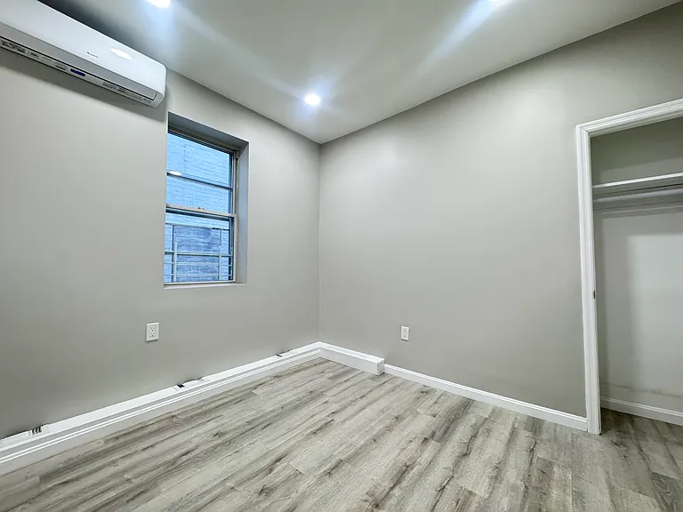 3338 Shore Pkwy #1F — Photo 11