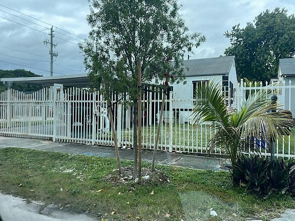 2nd image of 1089 NW 65th St