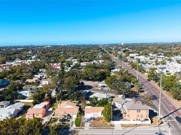 119 37th St S, Saint Petersburg, FL 33711