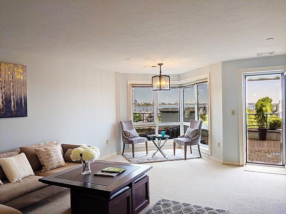5th image of 2001 Marina Dr APT 103