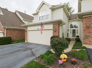 1540 Poplar Creek Dr #L11, Hoffman Estates, IL 60169