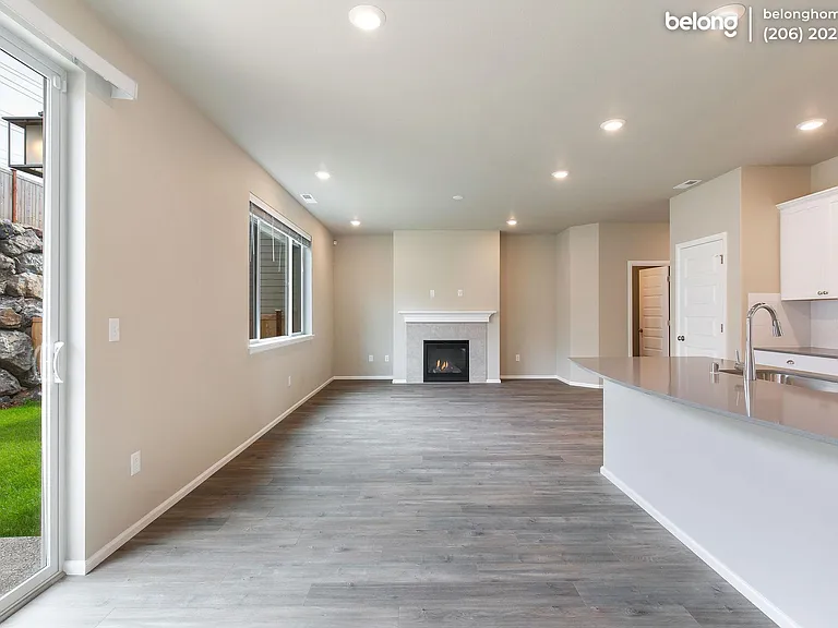 3615 80th Ave NE — Photo 4