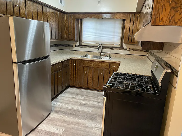 604 Sibley Blvd #3E — Photo 16