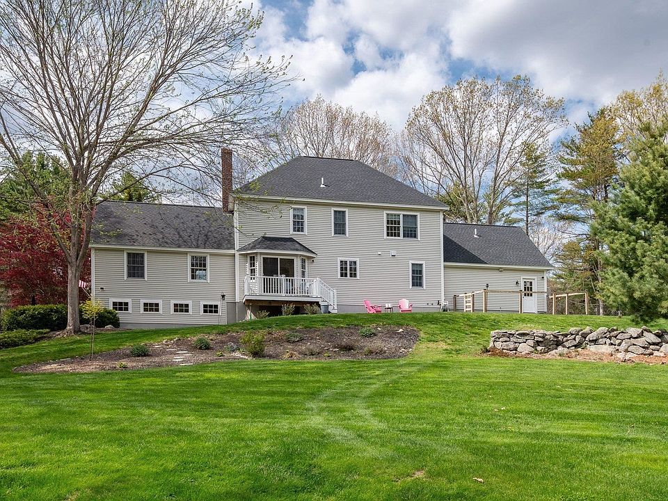 2nd image of 8 Balsam Way