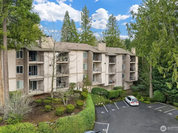 11639 100th Avenue NE #7-B, Kirkland, WA 98034