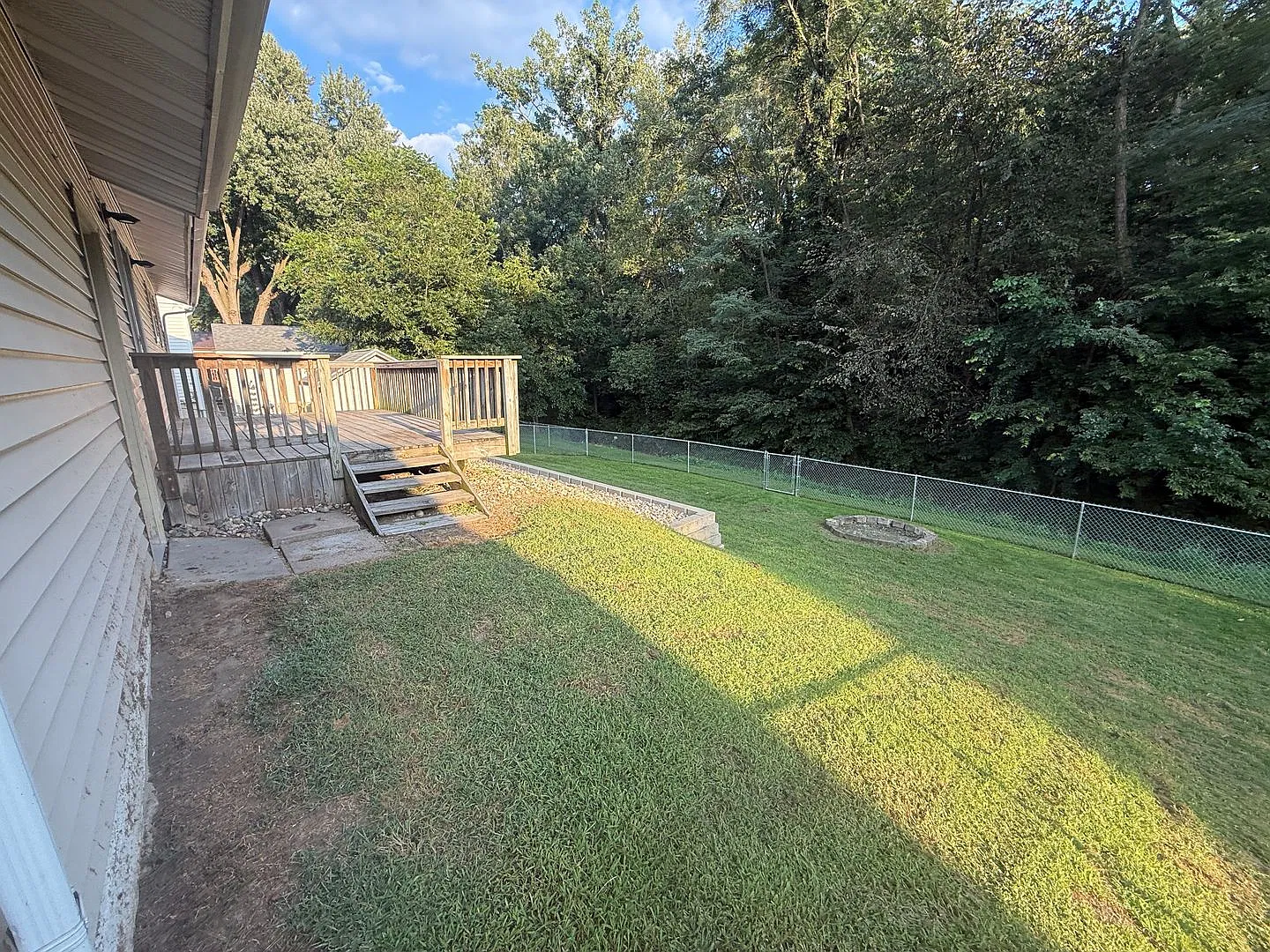 Updated 3 Bedroom Ranch with Fenced Yard 648 Waverly Rd., Davenport, IA 52804 — Photo 3