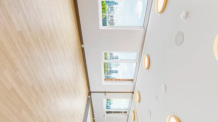 Rented by Nooklyn NYC LLC | media 17