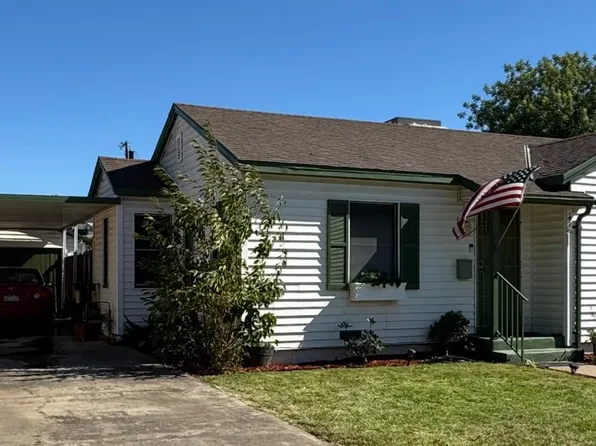315 W J St, Oakdale, CA 95361