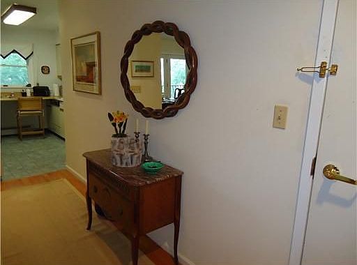 2nd image of 240 Montgomery St #1B