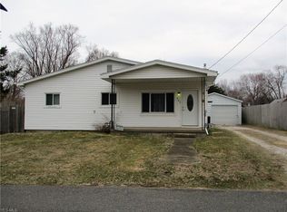 582 Chadman St, Conneaut, OH 44030