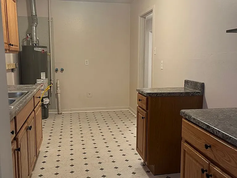 1400 SW Afton St — Photo 8