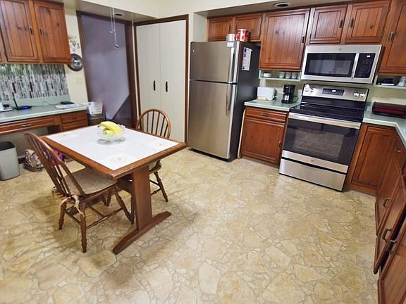 4th image of 5782 Tanager Ct