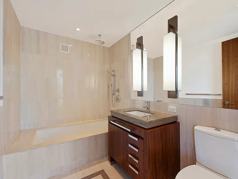 400 5th Ave #41E — Photo 4