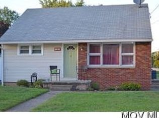 515 55th St, Vienna, WV 26105