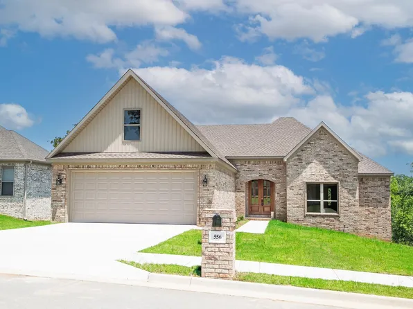 556 Valley Oak Dr, Sherwood, AR 72120