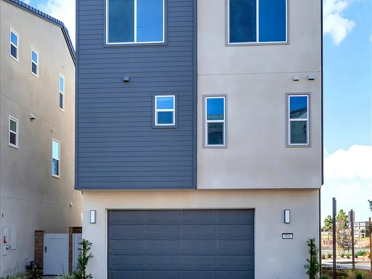 904 Chinon — Photo 22