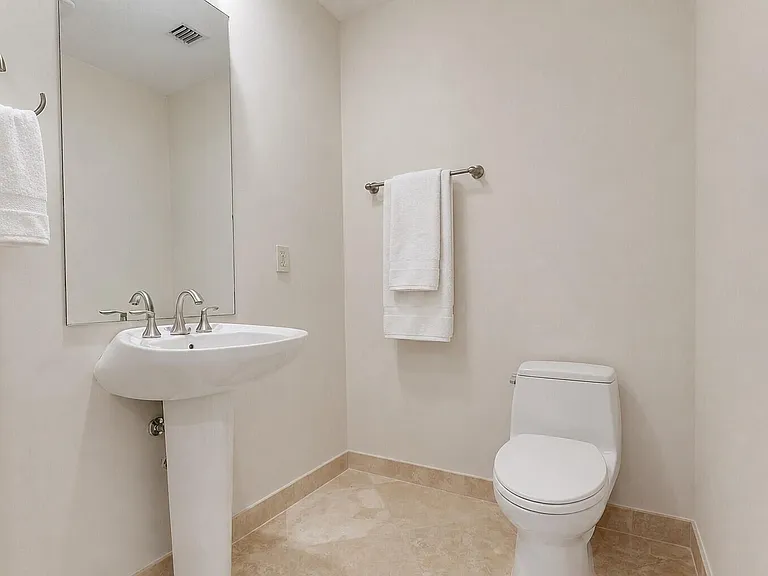 701 S Olive Ave #1706 — Photo 7