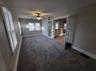 805 Grandview Ave, Des Moines, IA 50316