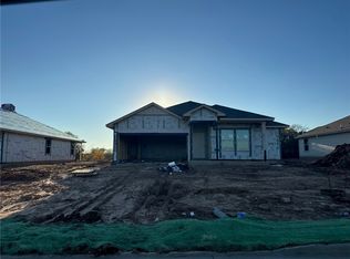 10800 Peperak Ct, Waco, TX 76708