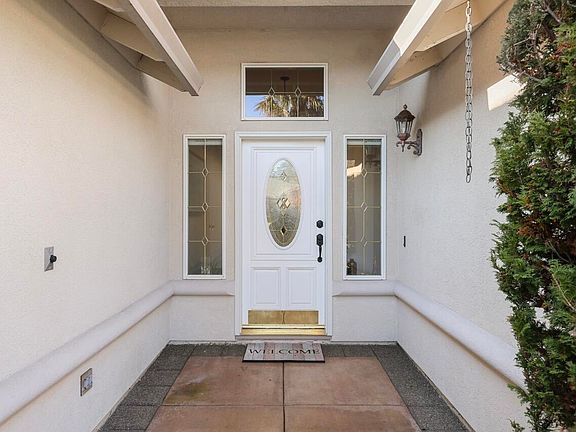 5th image of 184 Keystone Way