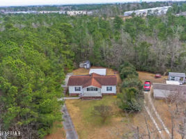 224 Doe Ridge Road, Hampstead, NC 28443