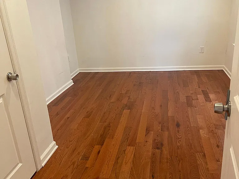 618 N 2nd St #3R — Photo 2