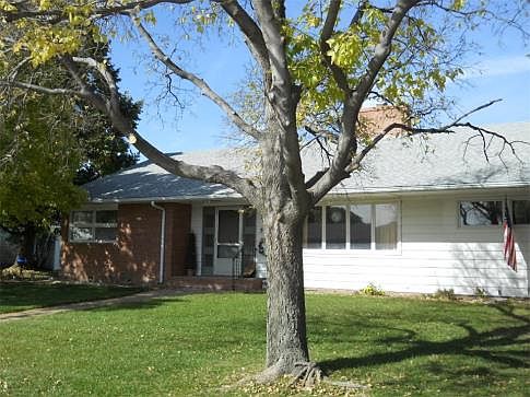 1st image of 520 E 14th St