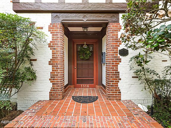 5th image of 1816 AVONDALE Circle