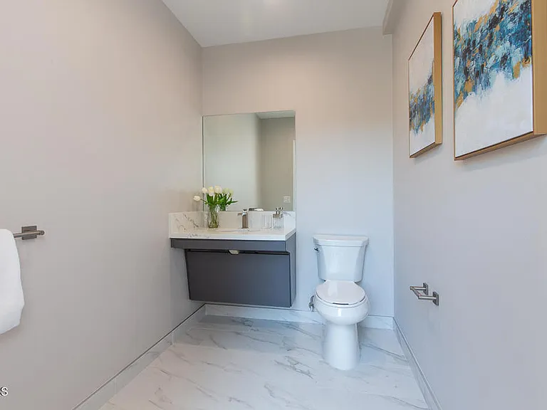 3682 Harriman Ave #2 — Photo 9
