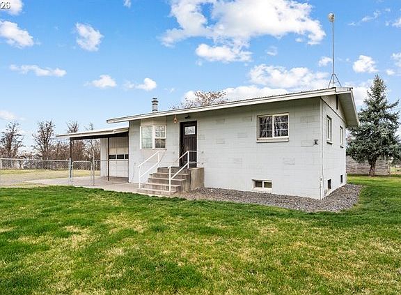 4th image of 33037 W Spearman Rd