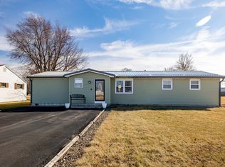 315 W Railroad St, Kentland, IN 47951