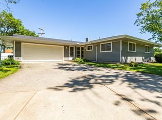 1540 Sunrise Blvd, Fremont, OH 43420