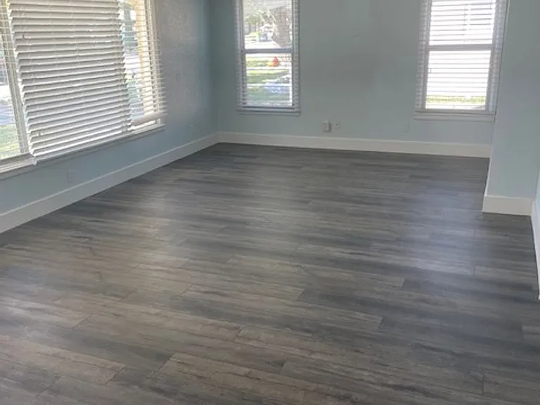 4300 Mackey Dr — Photo 9