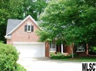 6904 Ravencrest Dr, Charlotte, NC 28269