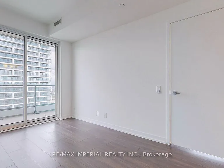 5 Buttermill Ave #3102 — Photo 36