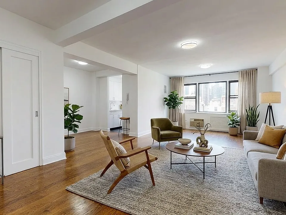20 Beekman Pl #12A