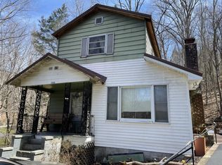 14526 Dry Fork Rd, Coeburn, VA 24230