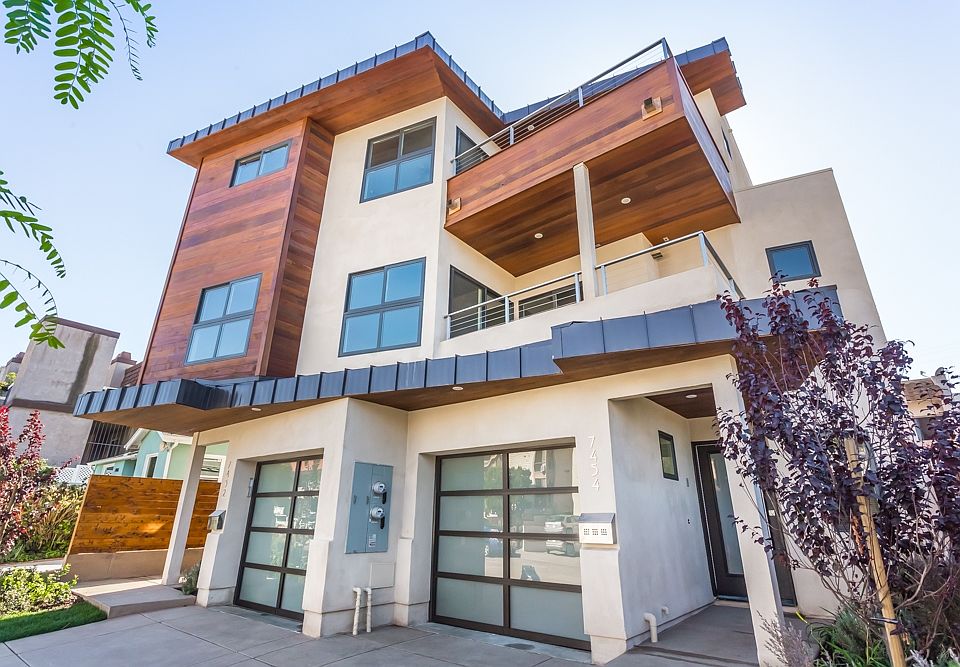 1st image of 7454 Herschel Ave.