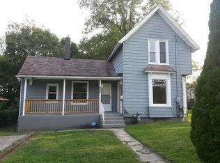 834 Montague St, Rockford, IL 61102