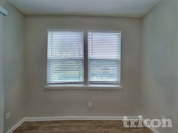 4th image of 2862 Alpin Dr