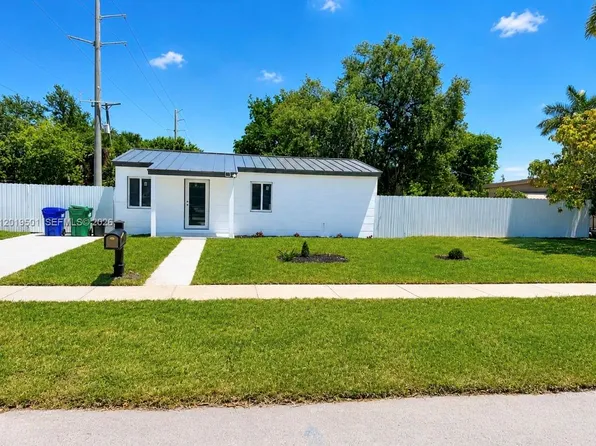 1881 NW 157th St, Miami Gardens, FL 33054