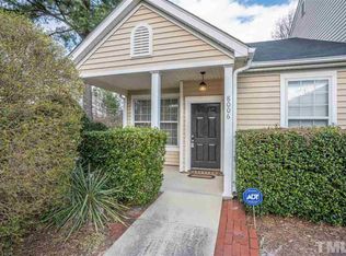 8006 Neches Ln, Raleigh, NC 27616