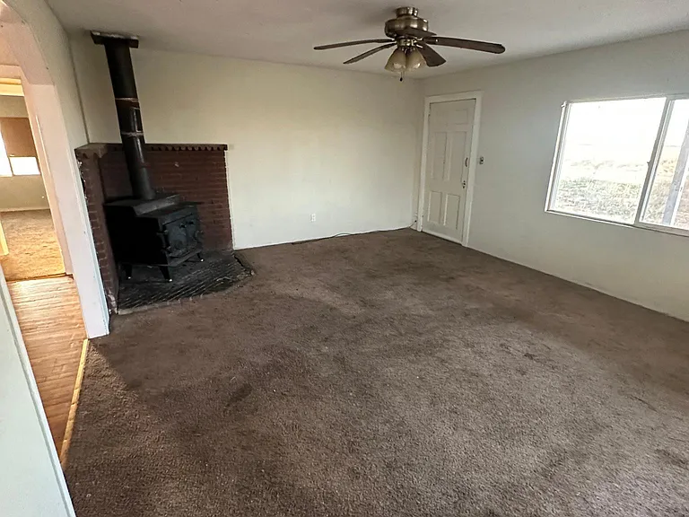 23523 3rd Ave — Photo 7